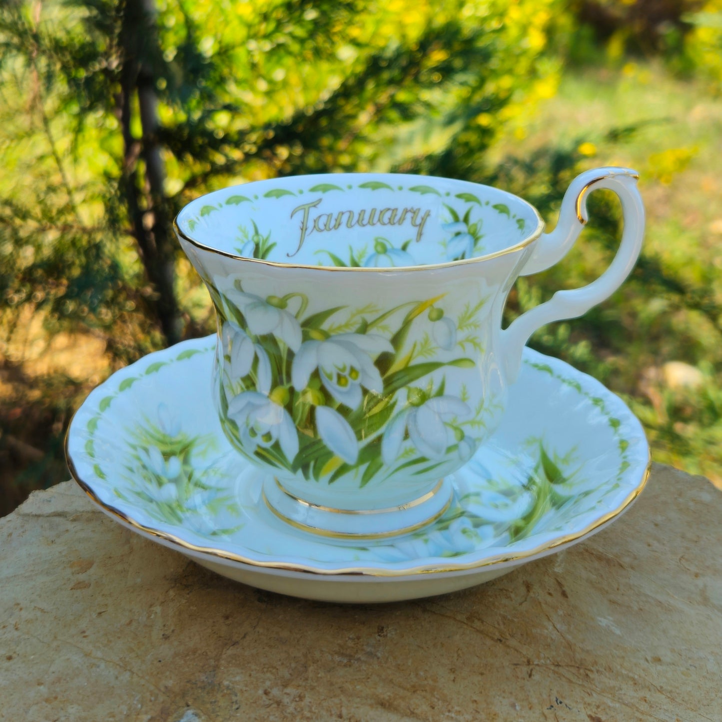 Cup with saucer | months of the year