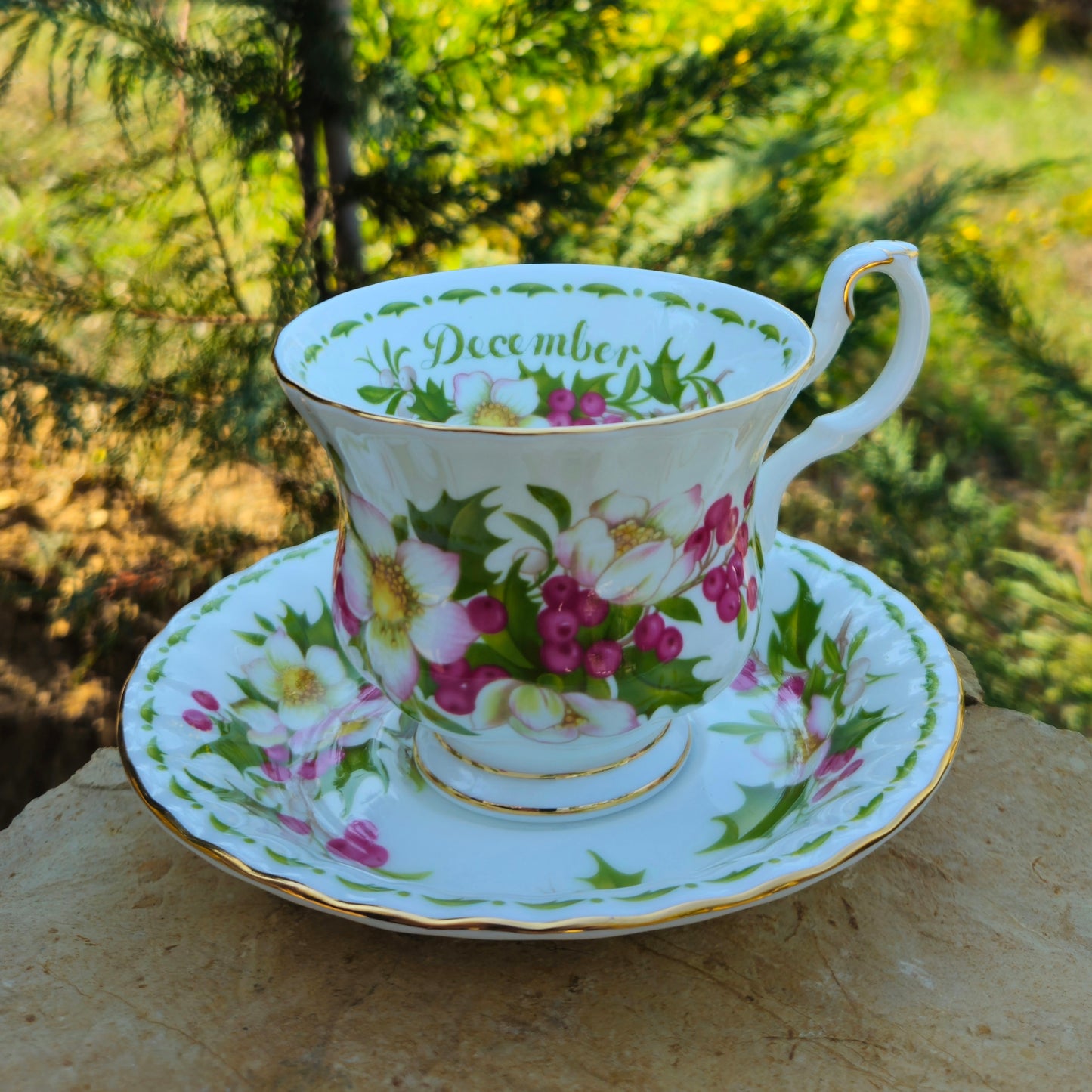 Cup with saucer | months of the year