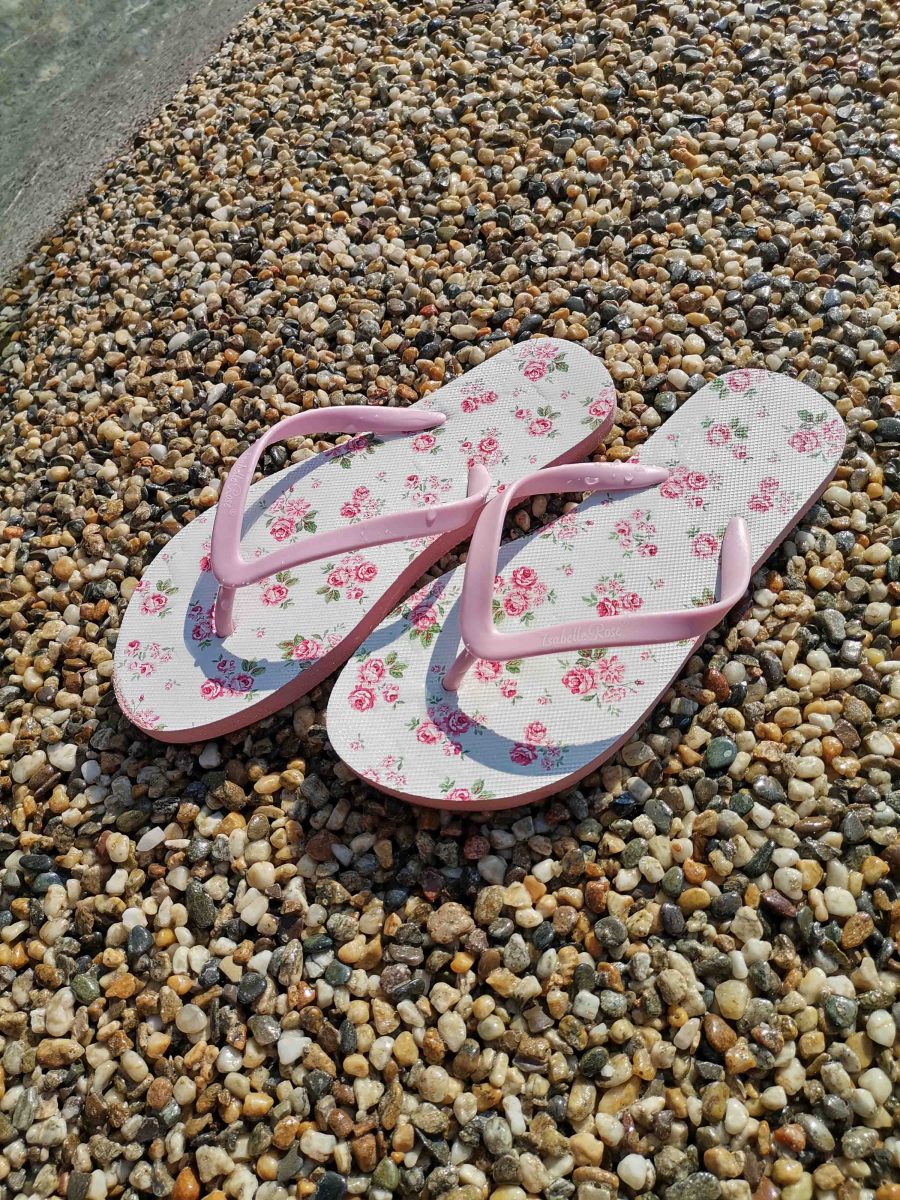 Flip flops Lucy Isabelle Rose