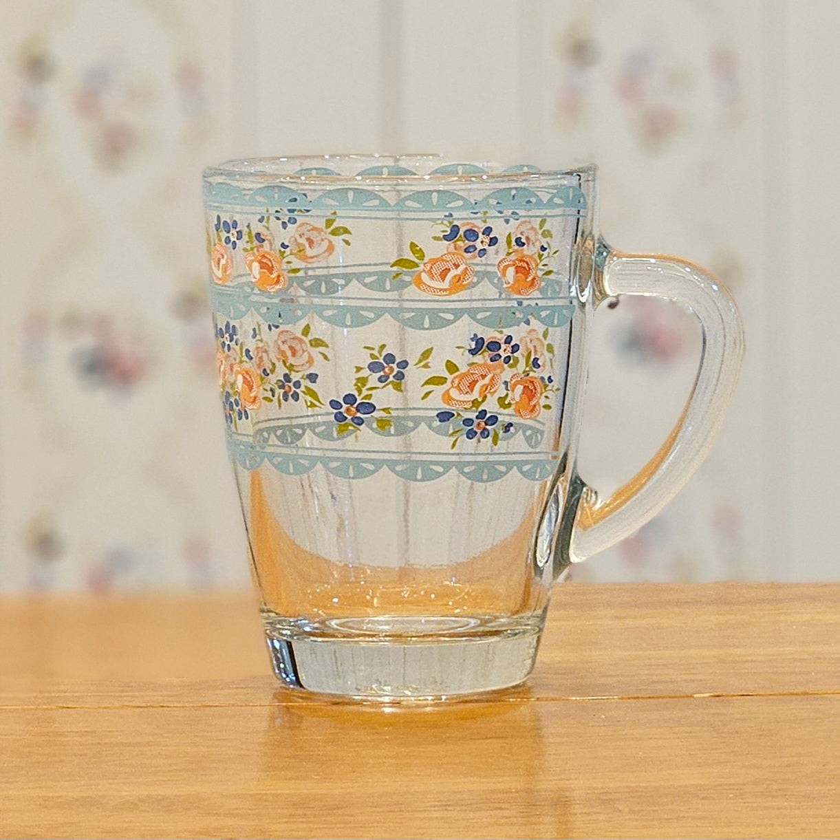 Floral cup blue